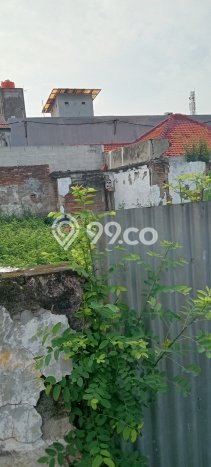 Tanah Dijual Lokasi Strategis di Jakarta Selatan dengan Luas 143m2 Tanah Dijual Lokasi Strategis di Jakarta Selatan dengan Luas 143m2