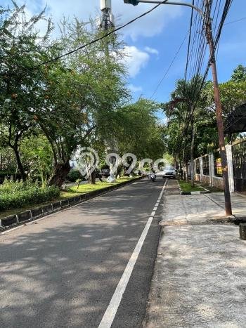 Hunian Mewah Dijual LT 500m2 di Duren Sawit, Jakarta Timur Hunian Mewah Dijual LT 500m2 di Duren Sawit, Jakarta Timur