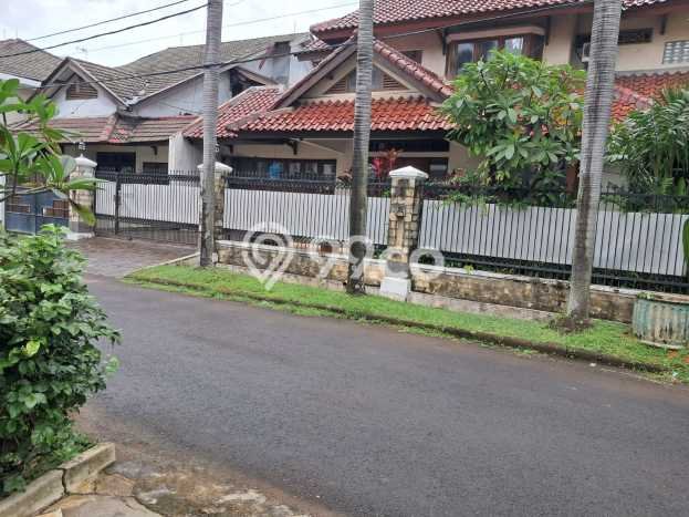 Rumah Elit Modern Siap Huni di Pondok Kelapa Jakarta Timur Rumah Elit Modern Siap Huni di Pondok Kelapa Jakarta Timur