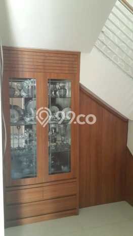 Rumah Modern Cantik 5 KT Bisa Langsung Pindah di Jagakarsa Rumah Modern Cantik 5 KT Bisa Langsung Pindah di Jagakarsa
