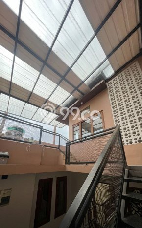 Hunian Mewah LB 260m2 Siap Huni Desain Elegan di Cikutra, Bandung Hunian Mewah LB 260m2 Siap Huni Desain Elegan di Cikutra, Bandung