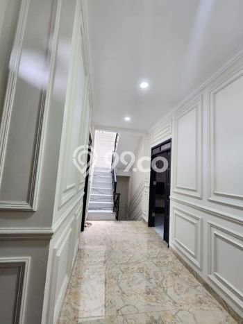 Ready to Use! Premium House LT 128m2 Desain Elegan di Bandung Kota Ready to Use! Premium House LT 128m2 Desain Elegan di Bandung Kota
