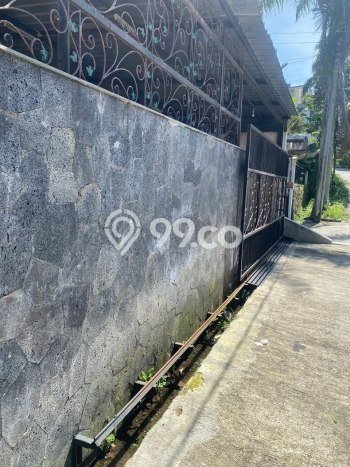 Rumah Mewah LB 300m2 Siap Pakai Desain Elegan di Pasteur, Bandung Rumah Mewah LB 300m2 Siap Pakai Desain Elegan di Pasteur, Bandung
