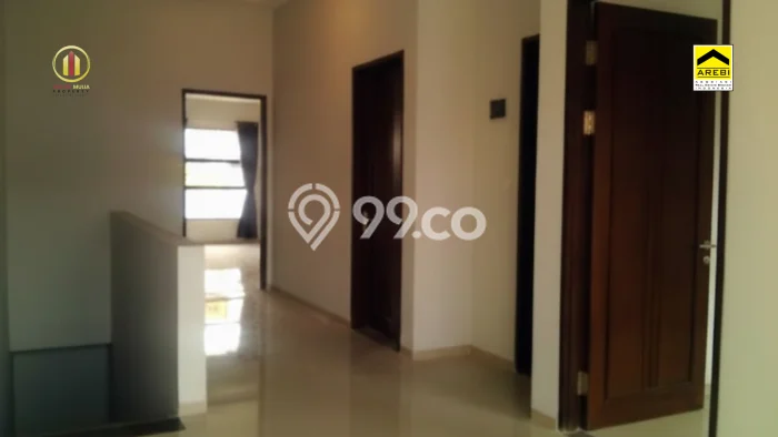 Rumah Strategis Modern Lb 200m2 di Astanaanyar, Bandung Rumah Strategis Modern Lb 200m2 di Astanaanyar, Bandung