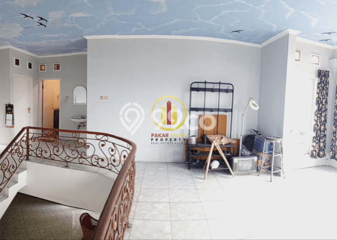 Ready to Use! Premium House LT 270m2 Desain Elegan di Bandung Kota Ready to Use! Premium House LT 270m2 Desain Elegan di Bandung Kota