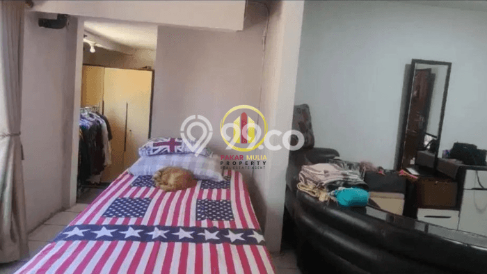 Rumah Mewah LB 500m2 Siap Pakai Desain Elegan di Supratman, Bandung Rumah Mewah LB 500m2 Siap Pakai Desain Elegan di Supratman, Bandung