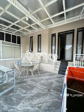 Dijual Rumah 5 Kamar Lokasi Strategis Nyaman dan Strategis di Antapani Dijual Rumah 5 Kamar Lokasi Strategis Nyaman dan Strategis di Antapani