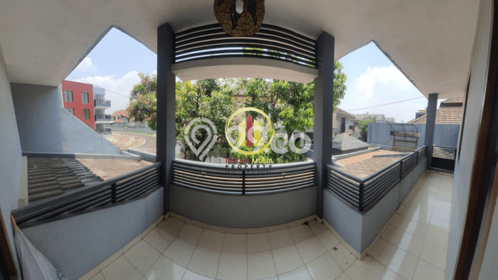 For Sale! Premium House LT 373m2 Desain Modern di Buah Batu For Sale! Premium House LT 373m2 Desain Modern di Buah Batu