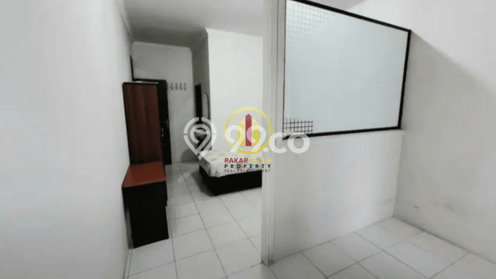 Kos-kosan Dijual di Coblong, Bandung, 17 KT, 10 KM, Bangunan 350m2 Kos-kosan Dijual di Coblong, Bandung, 17 KT, 10 KM, Bangunan 350m2