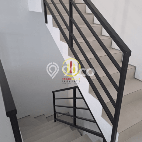 Dijual Ruko di Antapani Bandung LT 90m2 / LB 160m2 Dijual Ruko di Antapani Bandung LT 90m2 / LB 160m2