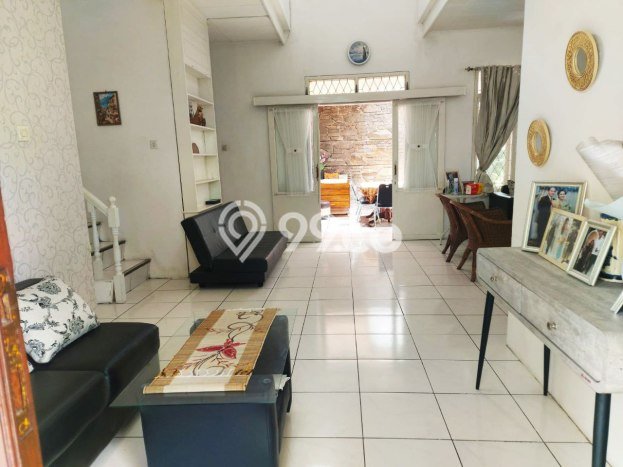 Rumah Modern 6 KT LT 210m2 di Ciwastra Rumah Modern 6 KT LT 210m2 di Ciwastra