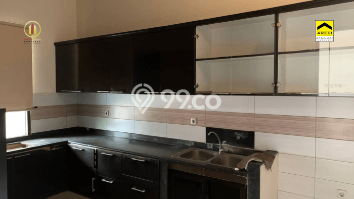 Rumah Mewah Dijual LT 216m2 di Batununggal, Bandung Rumah Mewah Dijual LT 216m2 di Batununggal, Bandung