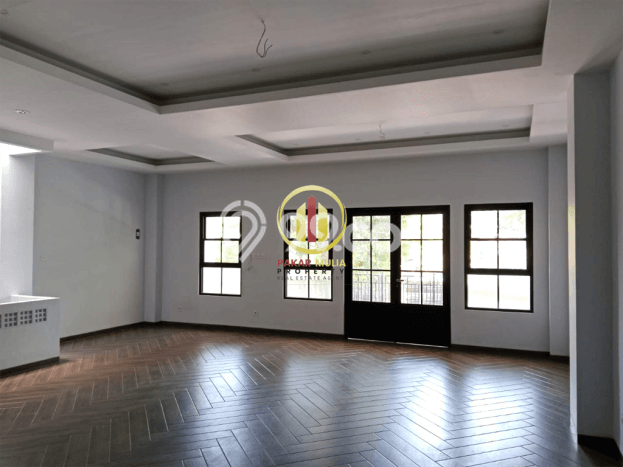 Dijual! Ruko di Bandung Kota Bandung LT 169m2 / LB 400m2 Kawasan Strategis Dijual! Ruko di Bandung Kota Bandung LT 169m2 / LB 400m2 Kawasan Strategis
