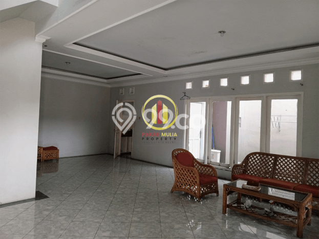 Ready to Use! Premium House LT 270m2 Desain Elegan di Bandung Kota Ready to Use! Premium House LT 270m2 Desain Elegan di Bandung Kota
