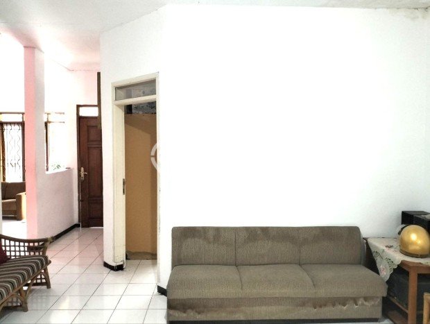 For Sale Rumah 3 Kamar Lokasi Ideal Bagus dan Strategis di Regol For Sale Rumah 3 Kamar Lokasi Ideal Bagus dan Strategis di Regol