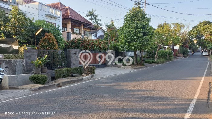 Hunian Elit LB 300m2 Siap Pakai Desain Elegan di Setiabudi, Bandung Hunian Elit LB 300m2 Siap Pakai Desain Elegan di Setiabudi, Bandung