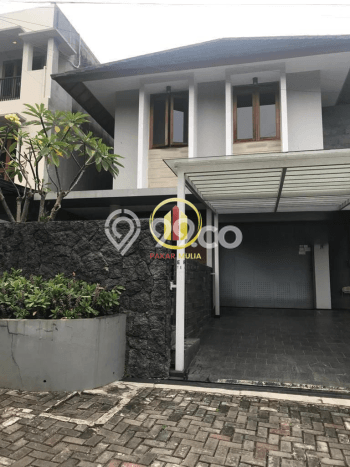 Ready to Use! Luxury House LT 300m2 Desain Modern di Dago Ready to Use! Luxury House LT 300m2 Desain Modern di Dago