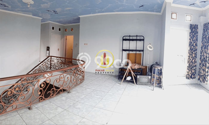 Ready to Use! Premium House LT 270m2 Desain Elegan di Bandung Kota Ready to Use! Premium House LT 270m2 Desain Elegan di Bandung Kota
