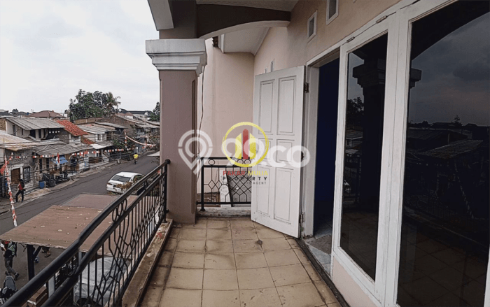 Ready to Use! Premium House LT 270m2 Desain Elegan di Bandung Kota Ready to Use! Premium House LT 270m2 Desain Elegan di Bandung Kota