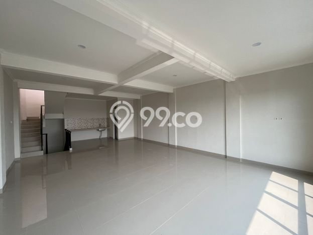 INVESTASI POTENSIAL! Ruko Kawasan Poris, Luas 250m², Area Komersial INVESTASI POTENSIAL! Ruko Kawasan Poris, Luas 250m², Area Komersial