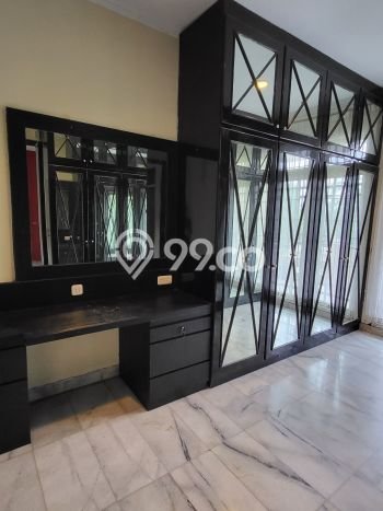 Rumah area Green garden, 3 KM, Dekat Rumah Sakit, LT 240m² Bangunan 308m² Rumah area Green garden, 3 KM, Dekat Rumah Sakit, LT 240m² Bangunan 308m²