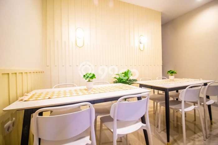Rumah Strategis di Pusat Kota Tanjung Duren, Jakarta Barat - LT 112m² Rumah Strategis di Pusat Kota Tanjung Duren, Jakarta Barat - LT 112m²