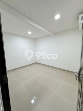 NEW LISTING! Rumah Strategis di Cipondoh, LT 45m² LB 110m² NEW LISTING! Rumah Strategis di Cipondoh, LT 45m² LB 110m²