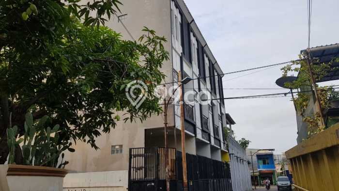 Jual Rumah Modern 4 KT di Kapuk, Jakarta Utara Jual Rumah Modern 4 KT di Kapuk, Jakarta Utara