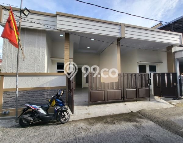 For Sale Rumah Ideal Siap Huni di Tangerang Strategis For Sale Rumah Ideal Siap Huni di Tangerang Strategis