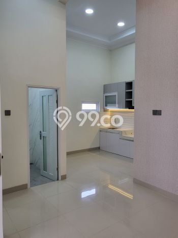 For Sale Rumah Ideal Siap Huni di Tangerang Strategis For Sale Rumah Ideal Siap Huni di Tangerang Strategis