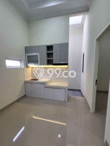 For Sale Rumah Ideal Siap Huni di Tangerang Strategis For Sale Rumah Ideal Siap Huni di Tangerang Strategis