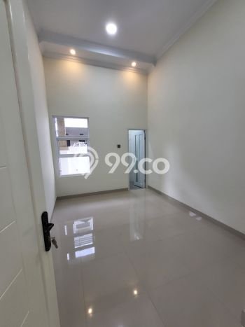 For Sale Rumah Ideal Siap Huni di Tangerang Strategis For Sale Rumah Ideal Siap Huni di Tangerang Strategis