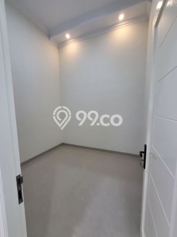 For Sale Rumah Ideal Siap Huni di Tangerang Strategis For Sale Rumah Ideal Siap Huni di Tangerang Strategis