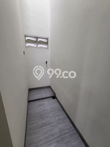 For Sale Rumah Ideal Siap Huni di Tangerang Strategis For Sale Rumah Ideal Siap Huni di Tangerang Strategis