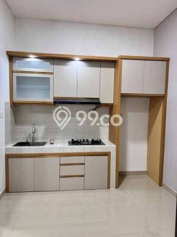 NEW LISTING! Rumah Strategis di Cipondoh, LT 45m² LB 110m² NEW LISTING! Rumah Strategis di Cipondoh, LT 45m² LB 110m²