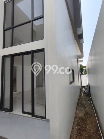 Rumah Elit Modern Tanpa Renovasi di Citra Garden Jakarta Barat Rumah Elit Modern Tanpa Renovasi di Citra Garden Jakarta Barat