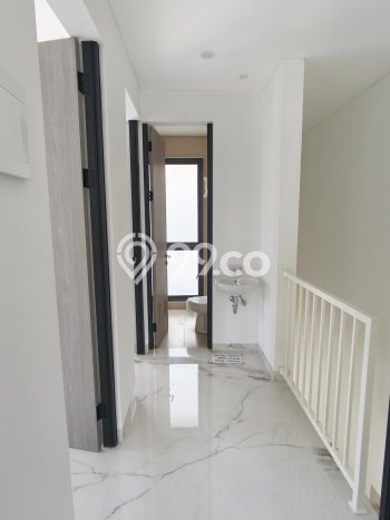Rumah Elit Modern Tanpa Renovasi di Citra Garden Jakarta Barat Rumah Elit Modern Tanpa Renovasi di Citra Garden Jakarta Barat