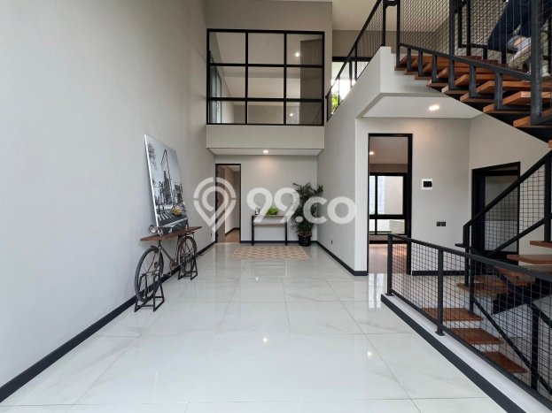 Dijual Rumah Premium dengan Fasilitas Sekitar Komplit di BSD, Tangerang Selatan Dijual Rumah Premium dengan Fasilitas Sekitar Komplit di BSD, Tangerang Selatan