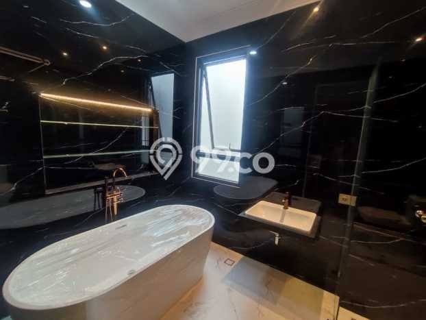 For Sale! Premium House LT 236m2 Desain Elegan di BSD City For Sale! Premium House LT 236m2 Desain Elegan di BSD City