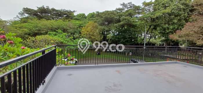 Ready to Use! Luxury House LT 250m2 Desain Elegan di BSD City Ready to Use! Luxury House LT 250m2 Desain Elegan di BSD City