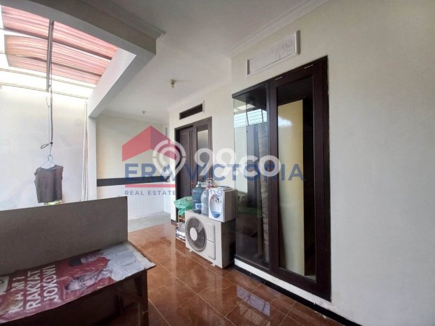 Rumah Modern Cantik 2 KT Siap Huni di Blimbing Rumah Modern Cantik 2 KT Siap Huni di Blimbing