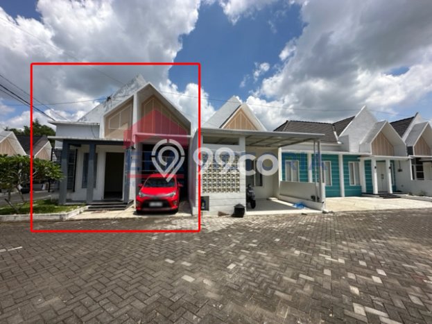 For Sale Rumah 3 Kamar Lokasi Strategis Nyaman dan Strategis di Lowokwaru For Sale Rumah 3 Kamar Lokasi Strategis Nyaman dan Strategis di Lowokwaru