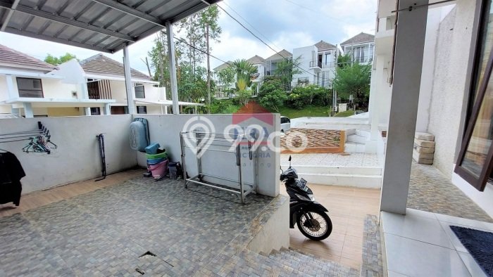 Hunian Nyaman Asri 2 KT Siap Huni di Tidar Malang Hunian Nyaman Asri 2 KT Siap Huni di Tidar Malang