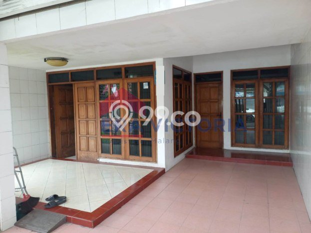Hunian Cantik Modern Lb 180m2 di Lowokwaru, Malang Hunian Cantik Modern Lb 180m2 di Lowokwaru, Malang