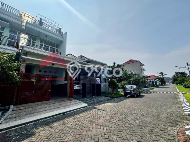Cocok Untuk Investasi! For Sale Kost di Tlogomas 8 Kamar Cocok Untuk Investasi! For Sale Kost di Tlogomas 8 Kamar