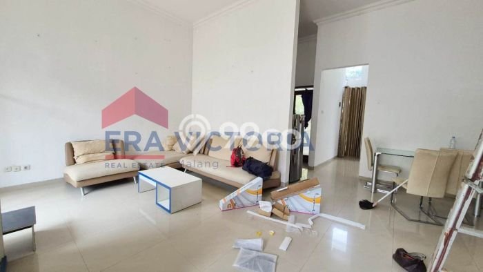 Jarang Ada! Rumah Kontrakan 3 Kamar Nyaman Siap Huni Tidar Jarang Ada! Rumah Kontrakan 3 Kamar Nyaman Siap Huni Tidar