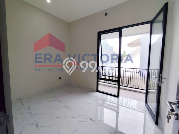 Ready to Use! Luxury House LT 200m2 Desain Modern di Araya Ready to Use! Luxury House LT 200m2 Desain Modern di Araya