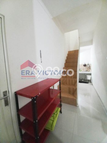 Lokasi strategis! Rumah siap huni disewakan di Karangploso LB 84m2 Lokasi strategis! Rumah siap huni disewakan di Karangploso LB 84m2