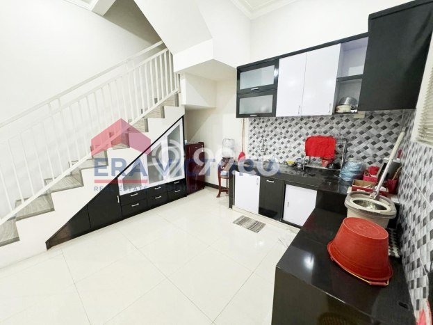Rumah Modern Cantik 4 Kamar Siap Huni di Lowokwaru Rumah Modern Cantik 4 Kamar Siap Huni di Lowokwaru