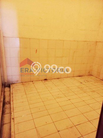 Unit Ruko Disewakan di Malang Kota di Area Ramai & Strategis Unit Ruko Disewakan di Malang Kota di Area Ramai & Strategis
